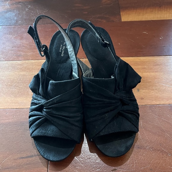 Bandolino black wedge sandals - Picture 10 of 11